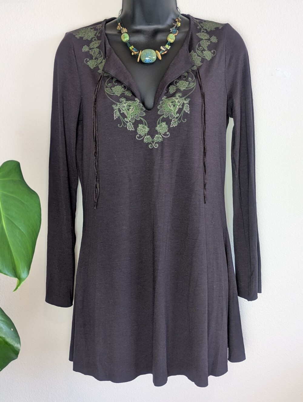 Brown Long-Sleeve Tunic Mini Dress with V-Neckline and Green Floral Details
